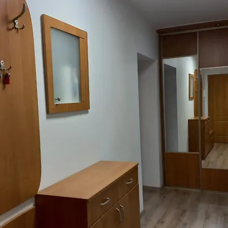 Apartman Mieszkanie W Centrum, Dwa